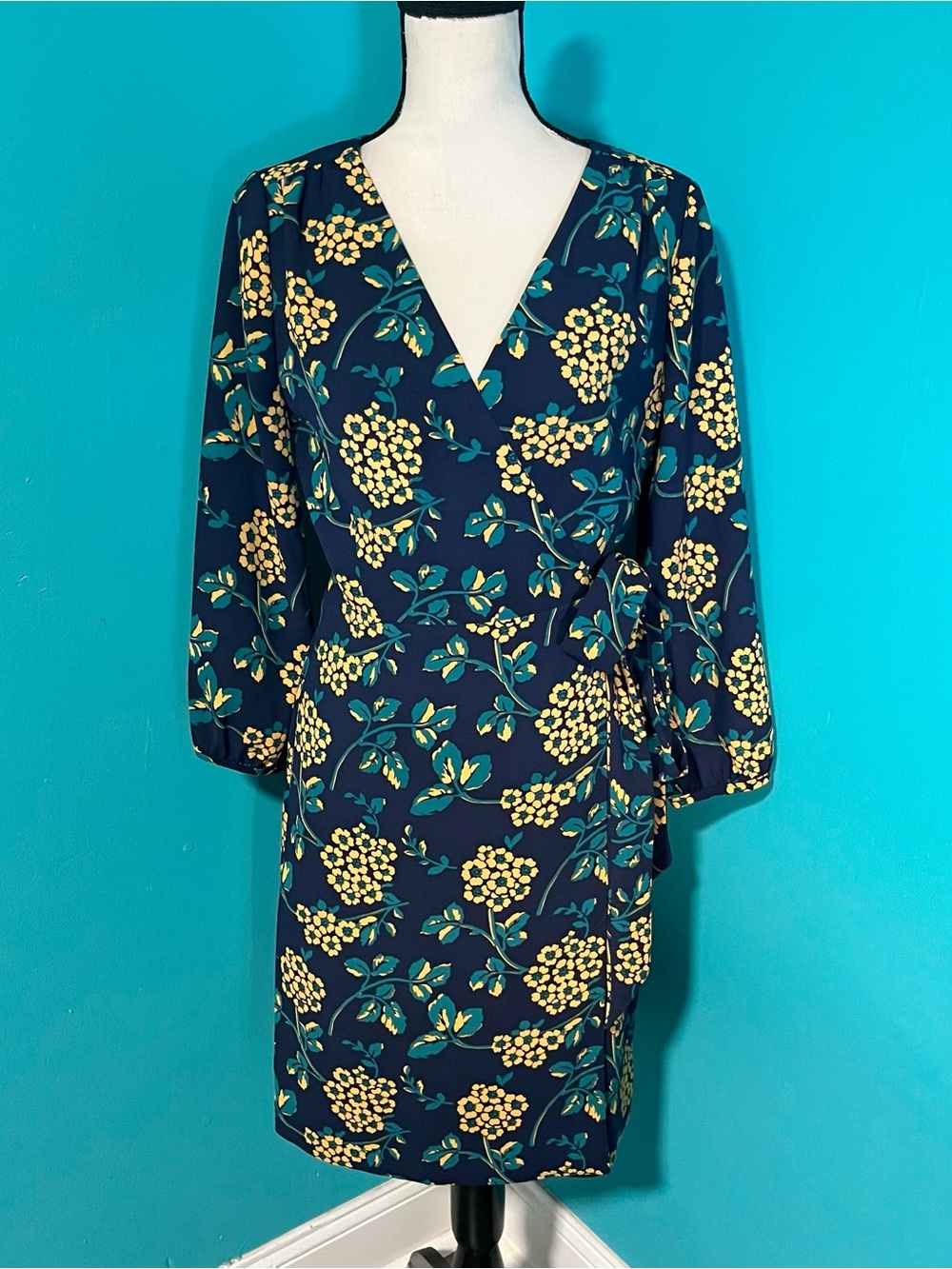 J. Crew 6 Golden Floral Wrap Dress in 365 Crepe Navy Blue Yellow - Picture 5 of 8